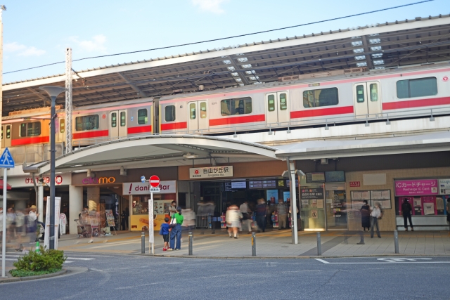 自由が丘駅駅舎