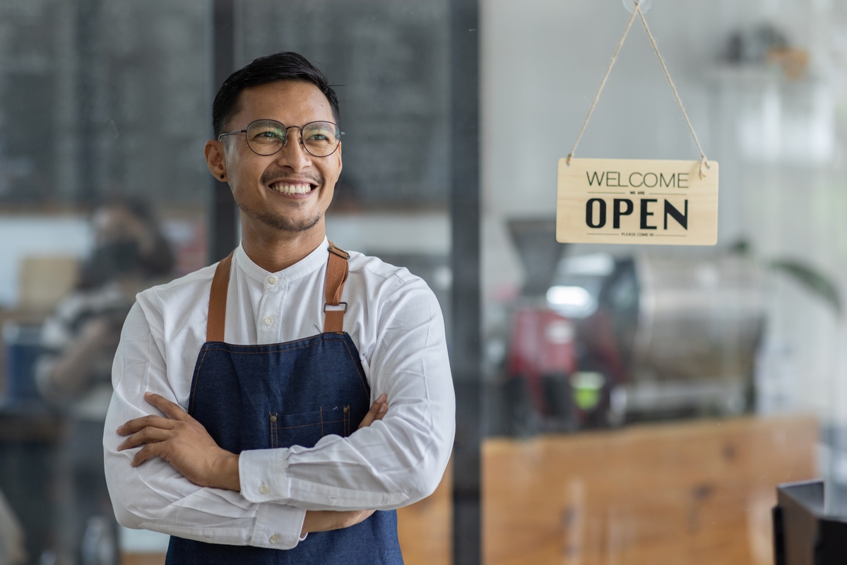 小さい飲食店を開業する流れは？10のステップを紹介