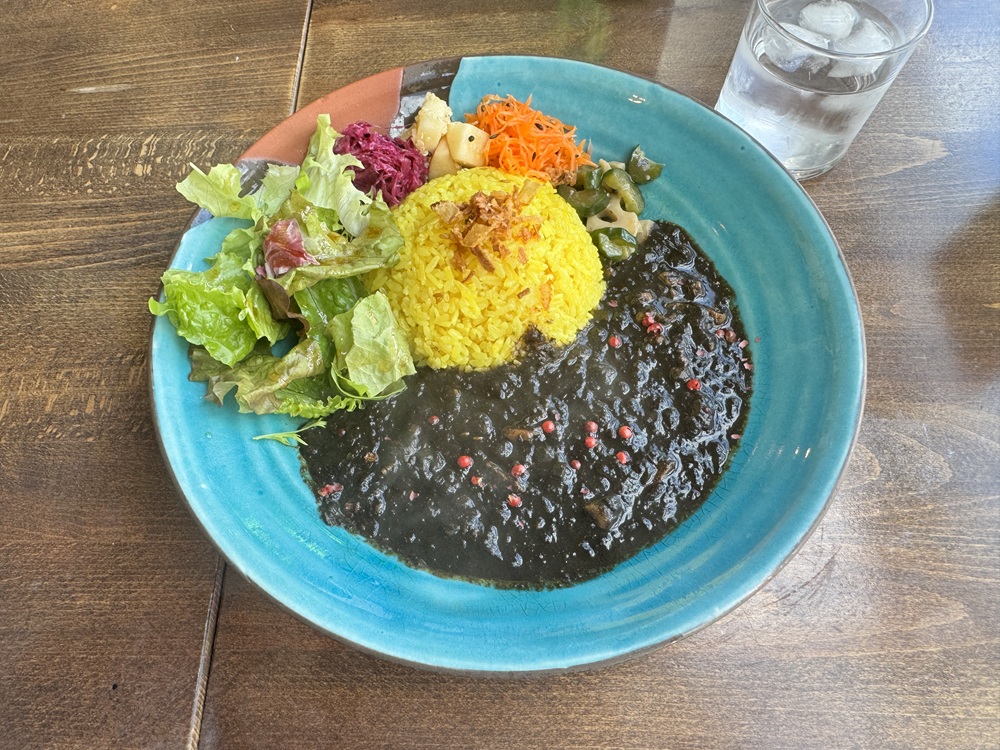 GOOD LUCK CURRYの一皿