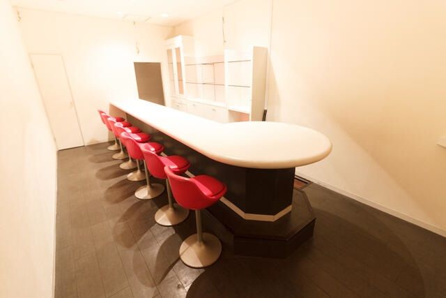 【⼩倉北区】旦過駅徒歩2分/フリーレント1ヶ⽉/24時間利用可/敷⾦・礼⾦ゼロキャンペーン中◎/BAR居抜き物件向き