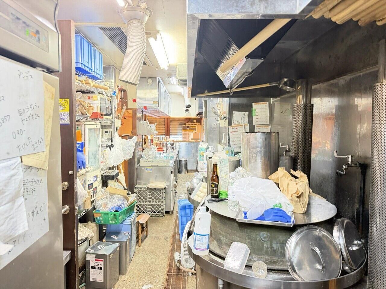 【さいたま市浦和区・北浦和駅徒歩3分】国道17号沿い・1階路面のラーメン店居抜き物件／約13.72坪