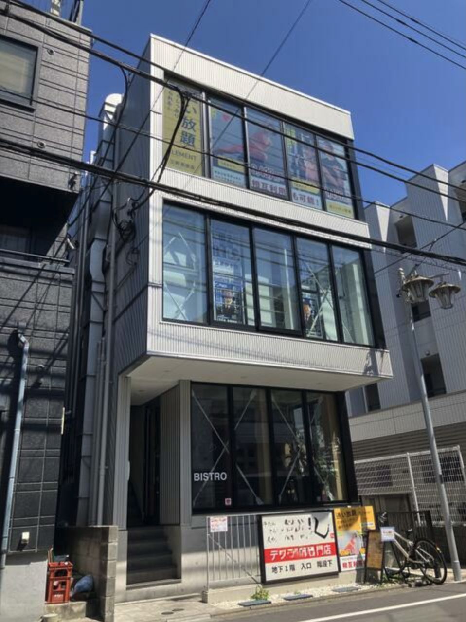 【世田谷区・三件茶屋駅 徒歩7分】南西向きの明るい空間！築浅・飲食店可 24時間利用可能な貸店舗物件
