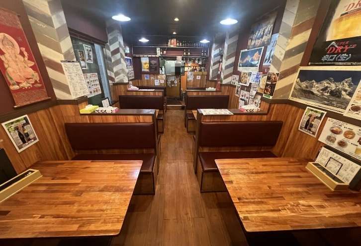 【中野区・新井薬師前徒歩3分】駅からの主導線にあるインドカレー店居抜き物件／約9.93坪