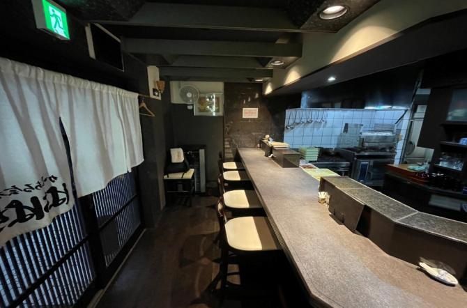 【名古屋市中区／栄駅徒歩4分】女子大エリア・内装美麗の小箱居抜き店舗！即営業可能