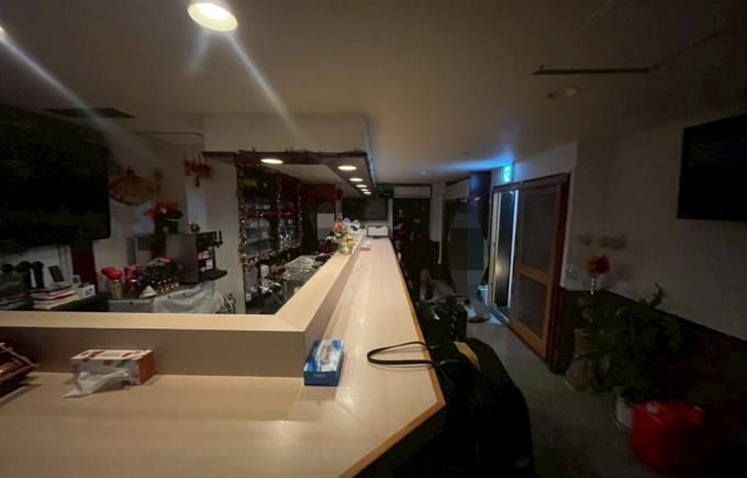 【埼玉県川口市・西川口駅徒歩5分】小箱約11坪！並木通り沿いのカラオケ可・飲食居抜き店舗