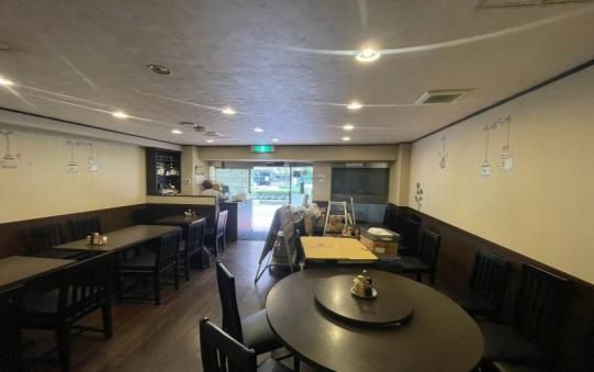 【大田区・大森駅徒歩4分】昼夜の飲食需要が期待できるエリア/内装美麗/1階路面の中華料理居抜き物件/約15.8坪