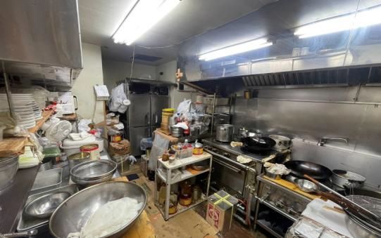 【大田区・大森駅徒歩4分】昼夜の飲食需要が期待できるエリア/内装美麗/1階路面の中華料理居抜き物件/約15.8坪