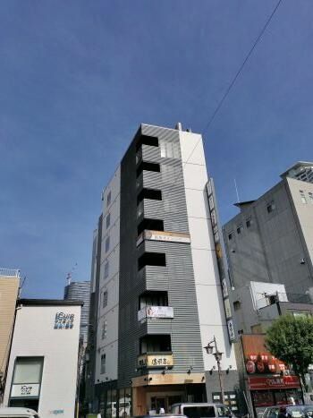 【大阪市・福島駅徒歩3分】36坪・角部屋の居抜き物件！飲食店可／男女別トイレ／EV2基以上で利便性◎