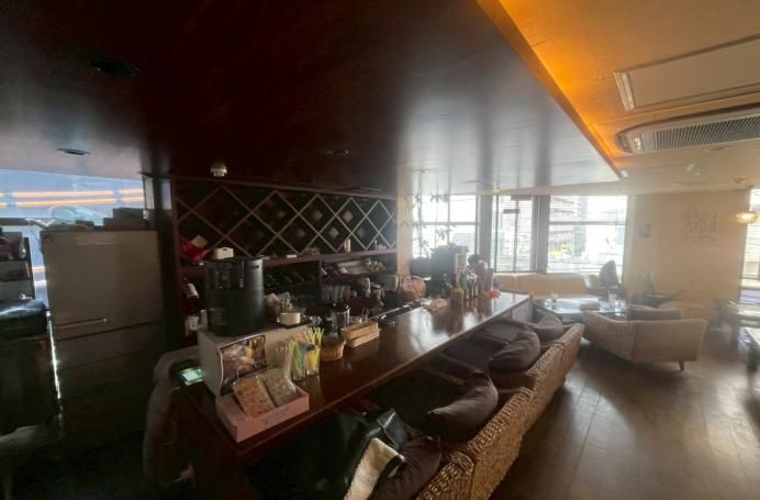 【川口市 居抜き物件】西川口駅徒歩5分／カラオケ可能・内装美麗／3階約11.86坪・低賃料15.4万円／バー・スナック・居酒屋開業向け飲食店居抜き（埼玉県川口市・西川口開業）