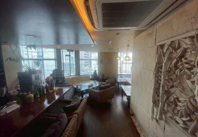 【川口市 居抜き物件】西川口駅徒歩5分／カラオケ可能・内装美麗／3階約11.86坪・低賃料15.4万円／バー・スナック・居酒屋開業向け飲食店居抜き（埼玉県川口市・西川口開業）