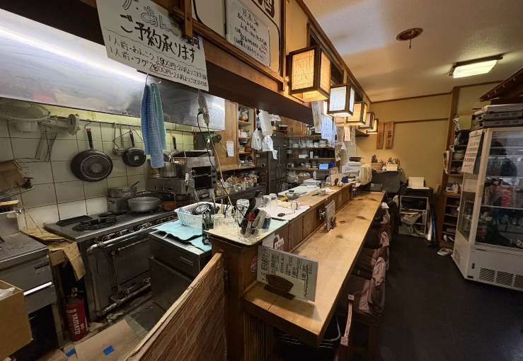 【市川市・市川駅徒歩7分】市川真間駅徒歩3分、商店街導線にある居酒屋居抜き物件／2駅利用可・約20.04坪