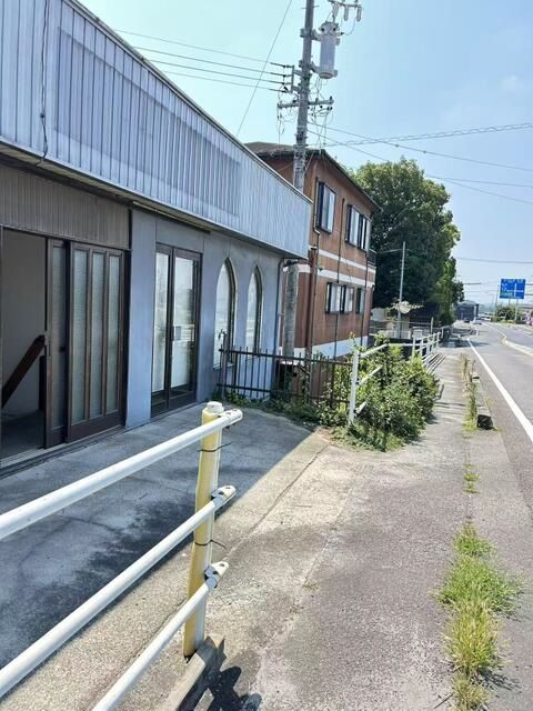 【愛知県豊⽥市】平⼾橋駅徒歩9分/家賃10万以下/東向き/都道府県沿いに面する/視認性良好◎/飲食店物件
