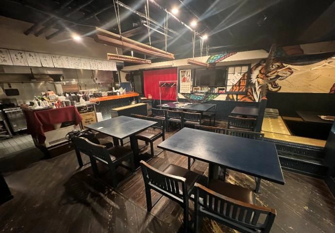 【新宿区】新宿御苑前駅徒歩2分/駅出てすぐ/人気エリア/ランチ・ディナー集客見込◎/居酒屋居抜き物件/約16.3坪