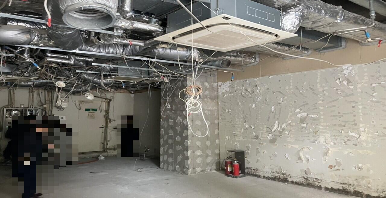 【新宿区・西新宿徒歩7分】オフィスビル内店舗区画のスケルトン物件／ランチ・ディナー需要が見込めるエリア／フリーレント相談可能！是非一度お問い合わせください♪