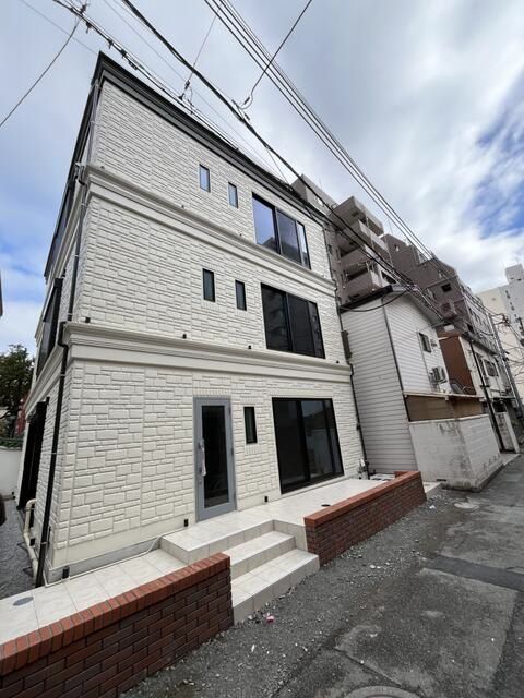 【横浜市・元町・中華街駅徒歩4分】観光エリア至近◎22坪スケルトン物件／飲食可・保証人不要