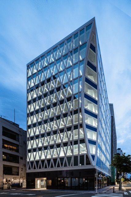 【横浜市中区・関内駅徒歩4分】繁華街至近で集客力◎1フロア1テナントの独立性高い店舗！スケルトンで多業態対応／飲食店可・EV付・セキュリティ完備