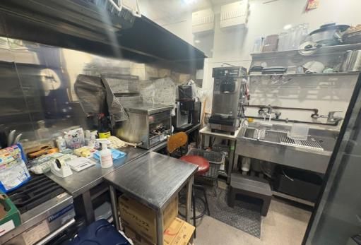 【江戸川区・平井駅3分】カフェ出店の狙い目商圏！内装美麗な1階居抜き／約10.7坪