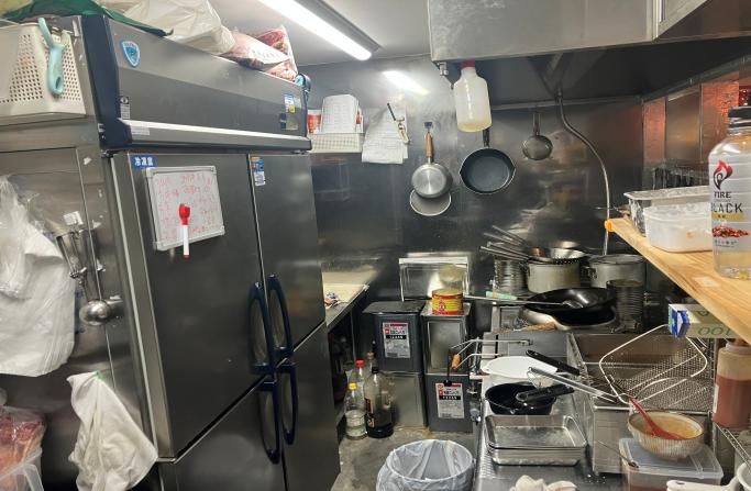 【江戸川区・葛西駅徒歩1分】視認性◎な北口すぐの中華居酒屋居抜き物件