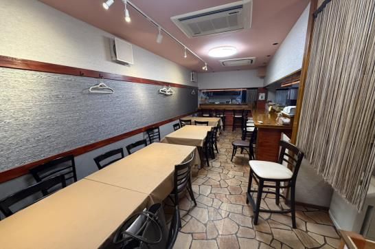 【清瀬市・清瀬駅徒歩4分】清瀬南口商店街沿いの1階洋食店居抜き物件／賃料19.8万円・約16.37坪