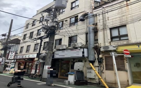 【目黒区・自由が丘駅徒歩2分】1階路面の小箱おでん居酒屋居抜き物件／約6.28坪