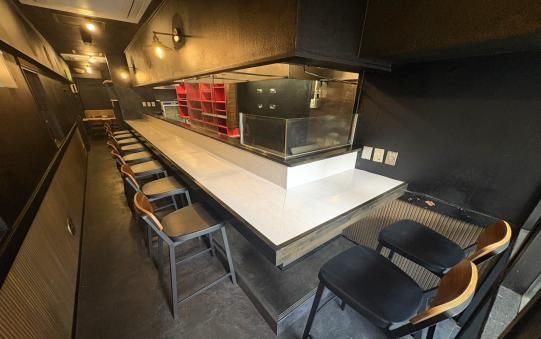 【相模原市】【初出店・1人運営向け】賃料20万円未満／9.4坪・淵野辺の小箱居酒屋居抜き