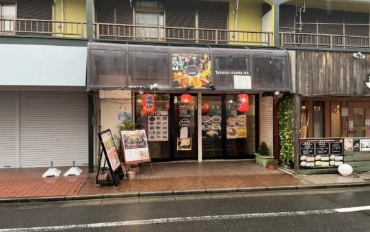 【羽村市・羽村駅徒歩3分】開業資金300万円目安で検討しやすい1階居酒屋居抜き物件／飲食店街・約10坪