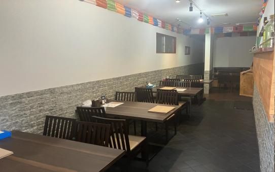 【荒川区・三ノ輪橋駅徒歩5分】南千住仲通り沿いの1階アジアン料理店居抜き物件／賃料24.2万円・約17.1坪