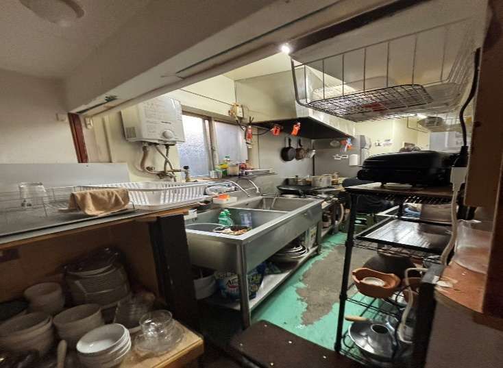 【葛飾区・お花茶屋駅徒歩1分】多国籍料理店18店が集まる駅前商圏／商店街至近の1階10.98坪タイ料理店居抜き物件