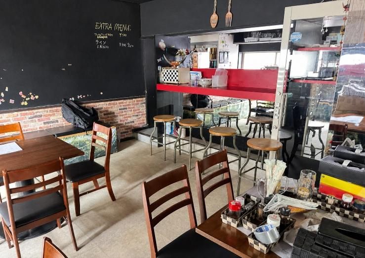 【足立区・竹ノ塚駅徒歩3分】1階路面で内装美麗なフィリピン料理店居抜き物件